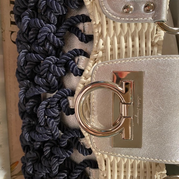 Salvatore Ferragamo Unique Nautical Bag - Picture 2 of 11